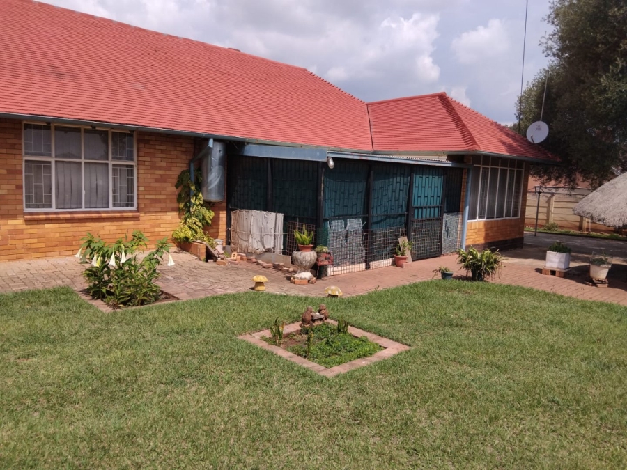 3 Bedroom Property for Sale in Stilfontein Ext 3 North West
